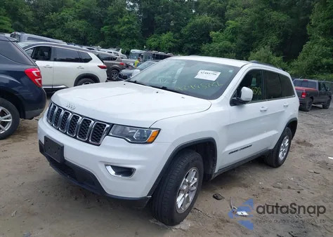 2018 Jeep Grand Cherokee Laredo E 4X4 из США, поврежденный, VIN 1C4RJFAG8JC356344